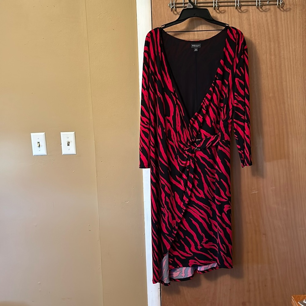 Bold Elements black & red wrap dress